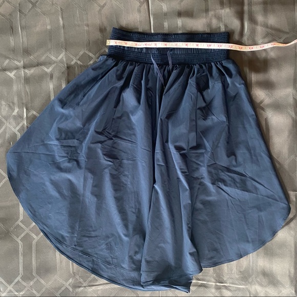 Lululemon The Everyday Skirt in true navy - Picture 8 of 11